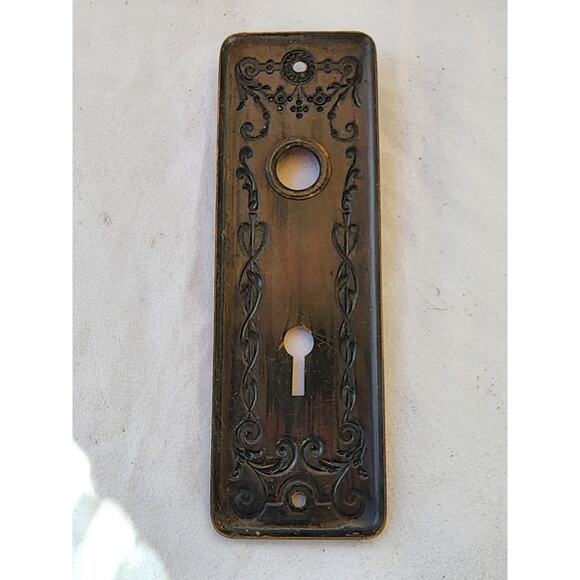 Antique Ornate Copper Plate on Steel Keyhole Doorknob Escutcheon Victorian 1800s - Picture 4 of 4